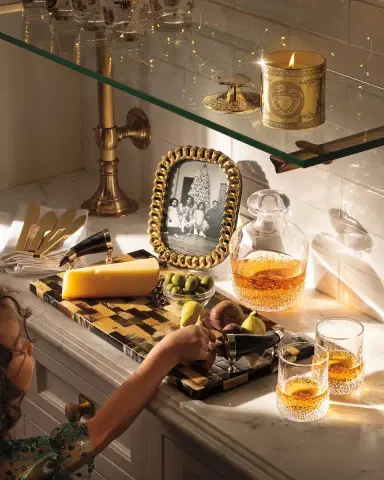 L'Objet Gold Cuban Link Frame | Thumbnail 2 L'Objet Gold Cuban Link Frame | Thumbnail 2