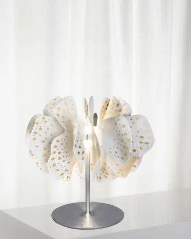 Lladro Nightbloom White Gold Table Lamp | Thumbnail 1 Lladro Nightbloom White Gold Table Lamp | Thumbnail 1