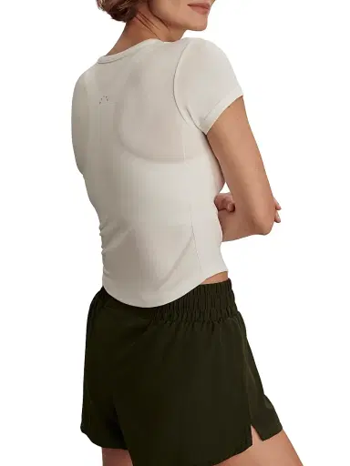 Varley Women's Casper Seamless Crewneck T-Shirt - White | Thumbnail 5 Varley Women's Casper Seamless Crewneck T-Shirt - White | Thumbnail 5