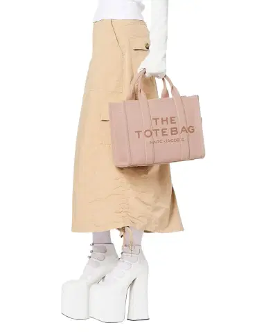 Marc Jacobs The Leather Medium Tote Bag | Thumbnail 1 Marc Jacobs The Leather Medium Tote Bag | Thumbnail 1