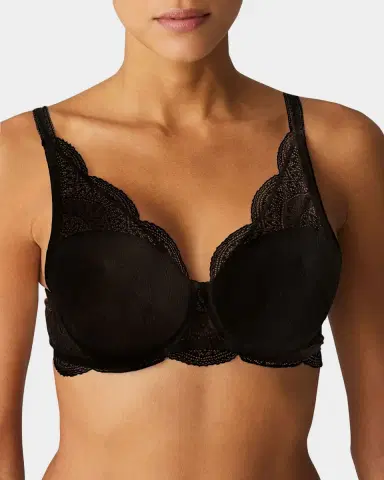 Simone Pérèle Karma 3D Molded Bra with Triangle Lace | Thumbnail 1 Simone Pérèle Karma 3D Molded Bra with Triangle Lace | Thumbnail 1