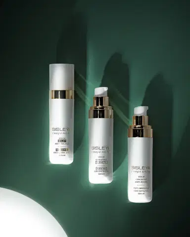 Sisley Paris Sisleya L 'Integral Anti-Age Radiance Anti-Dark Spot Serum | Thumbnail 8 Sisley Paris Sisleya L 'Integral Anti-Age Radiance Anti-Dark Spot Serum | Thumbnail 8