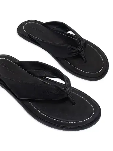Bernardo Women's Salt Thong Sandals - Black | Thumbnail 5 Bernardo Women's Salt Thong Sandals - Black | Thumbnail 5