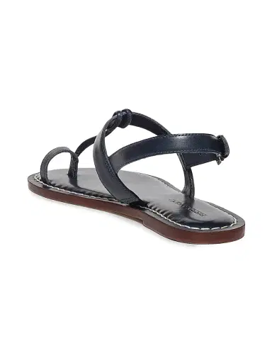 Bernardo Women's Maverick 2 Leather Toe Ring Sandals - Navy | Thumbnail 6 Bernardo Women's Maverick 2 Leather Toe Ring Sandals - Navy | Thumbnail 6