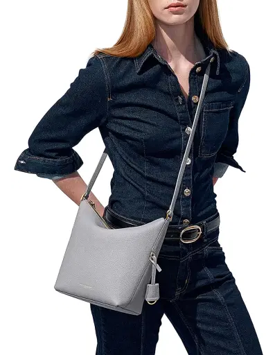 MAISON de SABRÉ Women's The Zipped Crossbody Bag - Dove Grey | Thumbnail 2 MAISON de SABRÉ Women's The Zipped Crossbody Bag - Dove Grey | Thumbnail 2