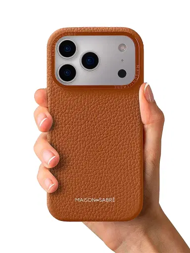 MAISON de SABRÉ Leather Phone Case (iPhone 17 Pro Max) - Pecan Brown | Thumbnail 5 MAISON de SABRÉ Leather Phone Case (iPhone 17 Pro Max) - Pecan Brown | Thumbnail 5