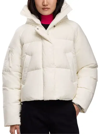 Canada Goose Women's Chilliwack Hooded Puffer Jacket - North Star White Black | Thumbnail 3 Canada Goose Women's Chilliwack Hooded Puffer Jacket - North Star White Black | Thumbnail 3