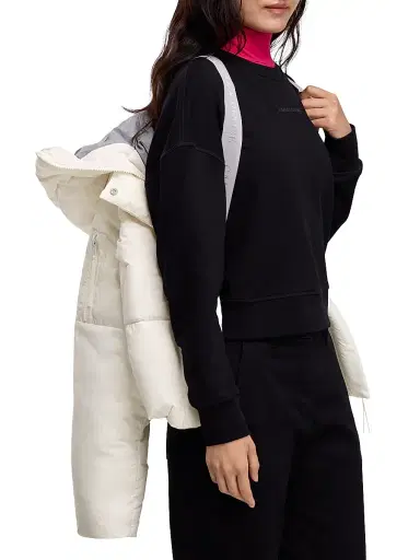 Canada Goose Women's Chilliwack Hooded Puffer Jacket - North Star White Black | Thumbnail 6 Canada Goose Women's Chilliwack Hooded Puffer Jacket - North Star White Black | Thumbnail 6
