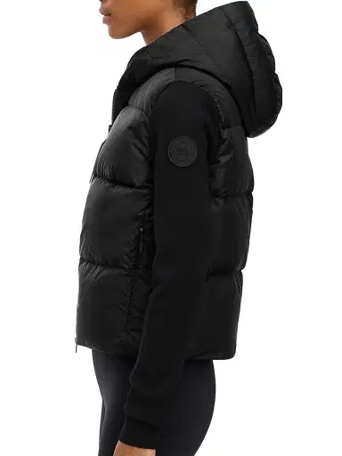 Canada Goose Women's Hybridge Wide Quilt Hooded Puffer Jacket - Black Noir | Thumbnail 5 Canada Goose Women's Hybridge Wide Quilt Hooded Puffer Jacket - Black Noir | Thumbnail 5