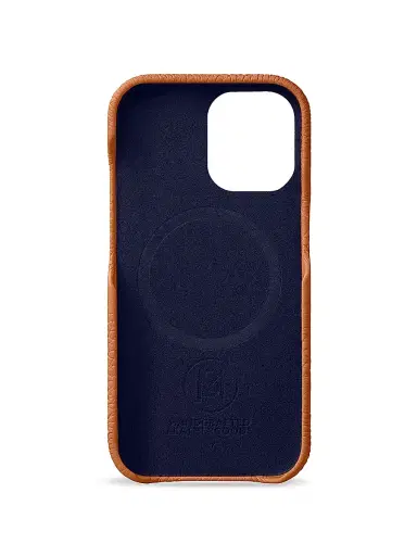 MAISON de SABRÉ Leather Phone Case (iPhone 17) - Pecan Brown | Thumbnail 4 MAISON de SABRÉ Leather Phone Case (iPhone 17) - Pecan Brown | Thumbnail 4