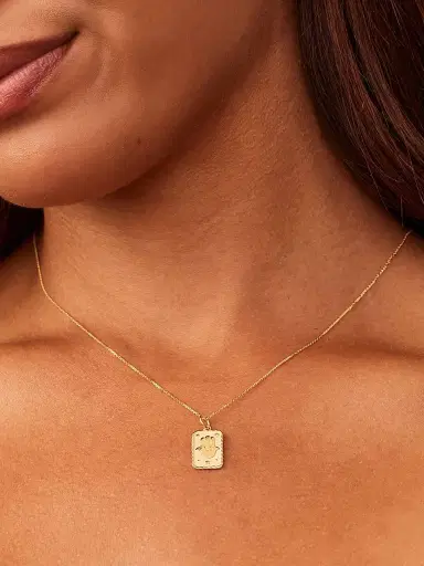 Oradina Women's 14K Yellow Gold Pendant Charm - Gold Hamsa | Thumbnail 4 Oradina Women's 14K Yellow Gold Pendant Charm - Gold Hamsa | Thumbnail 4