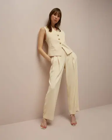 Vince Drop-Waist Pleated Crepe Trousers | Thumbnail 4 Vince Drop-Waist Pleated Crepe Trousers | Thumbnail 4