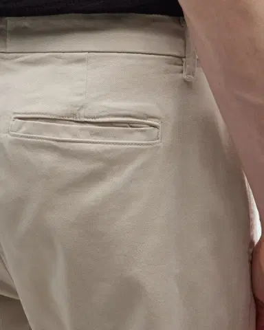 FRAME Men's Slim Twill Chino Pants | Thumbnail 7 FRAME Men's Slim Twill Chino Pants | Thumbnail 7