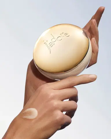 Dior J 'adore Les Adorables Shimmering Scrub, 5.07 oz. | Thumbnail 2 Dior J 'adore Les Adorables Shimmering Scrub, 5.07 oz. | Thumbnail 2