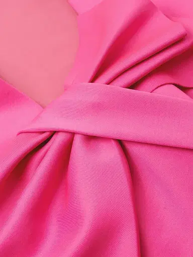 Black Halo Women's Divina Gown - Iconic Pink | Thumbnail 5 Black Halo Women's Divina Gown - Iconic Pink | Thumbnail 5