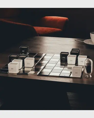 MIND GAMES Limited Edition Luxury Candle Set, 12 x 56 g | Thumbnail 3 MIND GAMES Limited Edition Luxury Candle Set, 12 x 56 g | Thumbnail 3