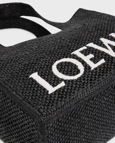Loewe x Paula's Ibiza Font Logo Medium Tote Bag in Raffia | Thumbnail 5 Loewe x Paula's Ibiza Font Logo Medium Tote Bag in Raffia | Thumbnail 5