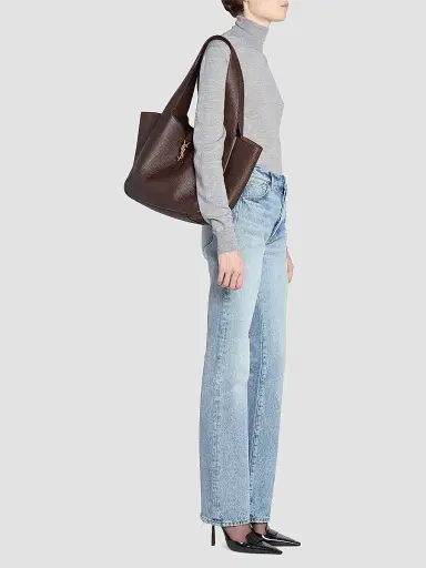 Saint Laurent Women's Le 5 a 7 Bea Tote Bag in Grained Leather - Marron Fonce | Thumbnail 2 Saint Laurent Women's Le 5 a 7 Bea Tote Bag in Grained Leather - Marron Fonce | Thumbnail 2