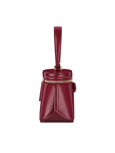 Givenchy Women's Antigona Vanity Bag in Box Leather with Chain | Thumbnail 3 Givenchy Women's Antigona Vanity Bag in Box Leather with Chain | Thumbnail 3
