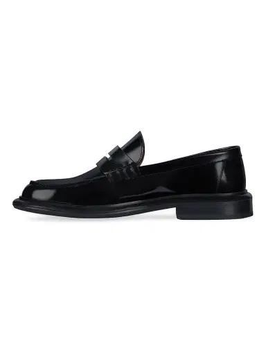 Givenchy Women's Gent Loafers in Brushed Leather - Black | Thumbnail 4 Givenchy Women's Gent Loafers in Brushed Leather - Black | Thumbnail 4