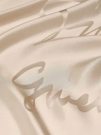 Givenchy Women's Square in Silk Jacquard with Signature | Thumbnail 2 Givenchy Women's Square in Silk Jacquard with Signature | Thumbnail 2