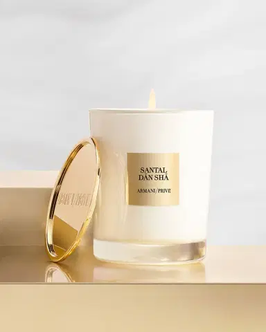 Armani Beauty Santal Dān Shā Candle, 175 g | Thumbnail 2 Armani Beauty Santal Dān Shā Candle, 175 g | Thumbnail 2
