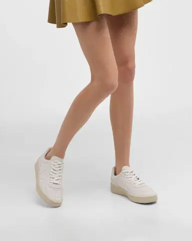 Veja V-90 Bicolor Low-Top Sneakers | Thumbnail 2 Veja V-90 Bicolor Low-Top Sneakers | Thumbnail 2