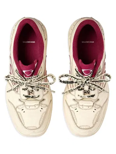 Balenciaga Women's Hamptons Medium Worn-Out Sneakers - Off White Red | Thumbnail 4 Balenciaga Women's Hamptons Medium Worn-Out Sneakers - Off White Red | Thumbnail 4