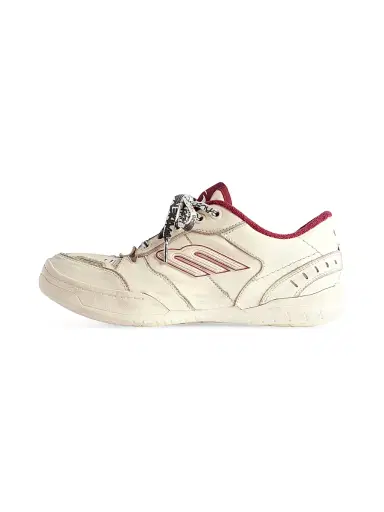 Balenciaga Women's Hamptons Medium Worn-Out Sneakers - Off White Red | Thumbnail 6 Balenciaga Women's Hamptons Medium Worn-Out Sneakers - Off White Red | Thumbnail 6