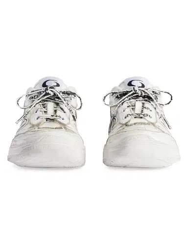 Balenciaga Women's Hamptons Medium Worn-Out Sneakers - White | Thumbnail 3 Balenciaga Women's Hamptons Medium Worn-Out Sneakers - White | Thumbnail 3
