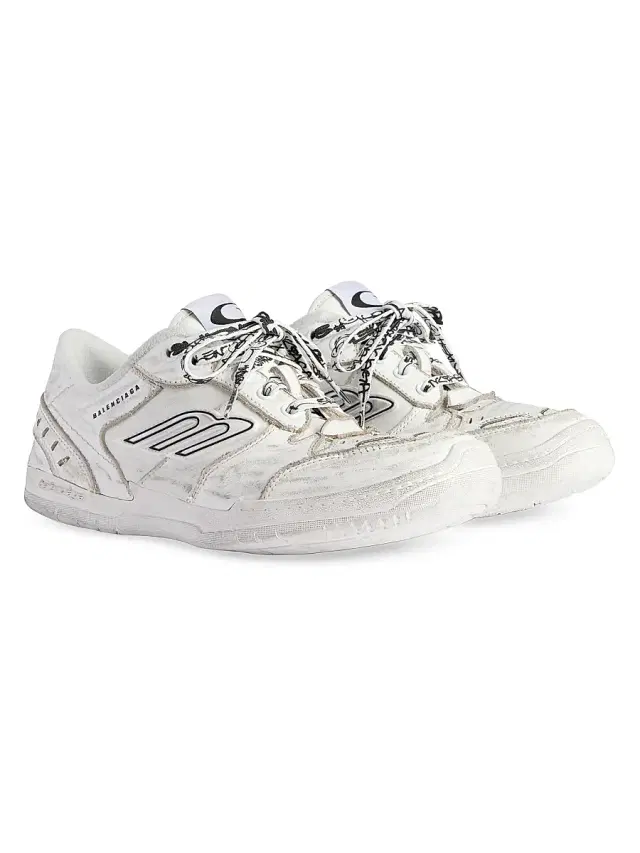 Women's Hamptons Medium Worn-Out Sneakers - White Women's Hamptons Medium Worn-Out Sneakers - White