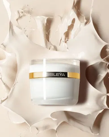 Sisley-Paris Sisleya L 'Integral Anti-Age Fresh Gel Cream, 1.6 oz. | Thumbnail 4 Sisley-Paris Sisleya L 'Integral Anti-Age Fresh Gel Cream, 1.6 oz. | Thumbnail 4