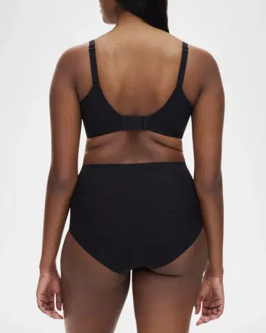 Chantelle Comfort Chic Back-Smoothing T-Shirt Bra | Thumbnail 4 Chantelle Comfort Chic Back-Smoothing T-Shirt Bra | Thumbnail 4