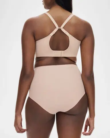 Chantelle Comfort Chic Back-Smoothing T-Shirt Bra | Thumbnail 6 Chantelle Comfort Chic Back-Smoothing T-Shirt Bra | Thumbnail 6