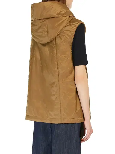 Max Mara Women's Padded Hooded Gilet in Water Repellent Canvas | Thumbnail 3 Max Mara Women's Padded Hooded Gilet in Water Repellent Canvas | Thumbnail 3