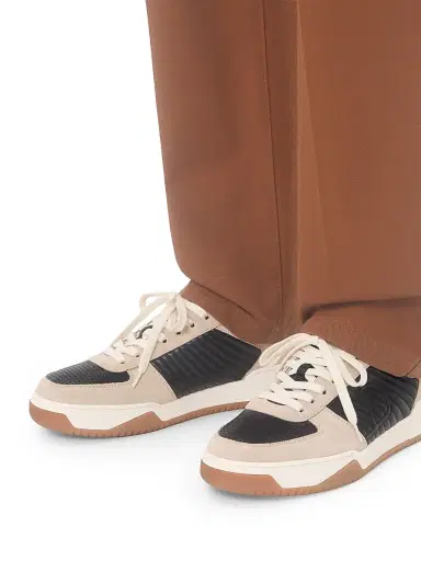 Valentino Garavani Men's Sparry Sneakers in Split Leather and Nappa - Black Beige - Size 5 | Thumbnail 8 Valentino Garavani Men's Sparry Sneakers in Split Leather and Nappa - Black Beige - Size 5 | Thumbnail 8