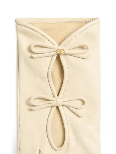 Valentino Garavani Women's Vlogo Signature Nappa Leather Gloves with Bows - Butter - Size 8 | Thumbnail 4 Valentino Garavani Women's Vlogo Signature Nappa Leather Gloves with Bows - Butter - Size 8 | Thumbnail 4