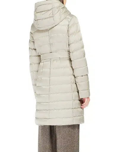 Max Mara Women's Reversible Down Jacket in Water Repellent Satin | Thumbnail 3 Max Mara Women's Reversible Down Jacket in Water Repellent Satin | Thumbnail 3