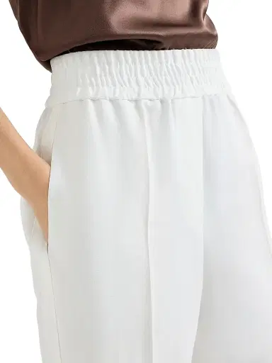 Brunello Cucinelli Women's Viscose and Linen Fluid Twill Baggy Pull on Trousers - White | Thumbnail 4 Brunello Cucinelli Women's Viscose and Linen Fluid Twill Baggy Pull on Trousers - White | Thumbnail 4