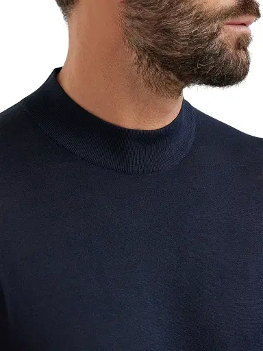 Brunello Cucinelli Men's Lightweight Silk and Cotton Knit T-Shirt with Mock Neck | Thumbnail 4 Brunello Cucinelli Men's Lightweight Silk and Cotton Knit T-Shirt with Mock Neck | Thumbnail 4