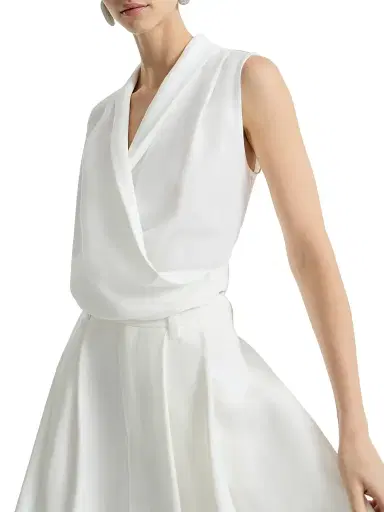 Brunello Cucinelli Women's Viscose and Linen Fluid Twill Vest with Monili - White - Size XL | Thumbnail 5 Brunello Cucinelli Women's Viscose and Linen Fluid Twill Vest with Monili - White - Size XL | Thumbnail 5