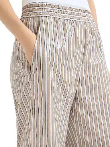 Brunello Cucinelli Women's Dazzling Stripes Pajama Style Trousers in Cotton Poplin - Beige | Thumbnail 5 Brunello Cucinelli Women's Dazzling Stripes Pajama Style Trousers in Cotton Poplin - Beige | Thumbnail 5