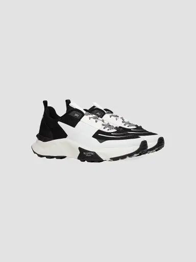 Valentino Garavani Men's True Act Low Top Sneakers in Mesh and Rubberized Fabric - Black | Thumbnail 2 Valentino Garavani Men's True Act Low Top Sneakers in Mesh and Rubberized Fabric - Black | Thumbnail 2