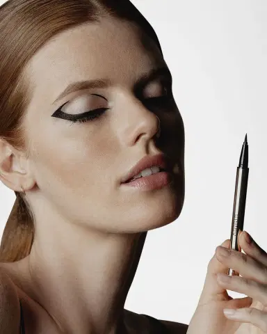 Sisley-Paris Ligne Noire Eyeliner | Thumbnail 7 Sisley-Paris Ligne Noire Eyeliner | Thumbnail 7