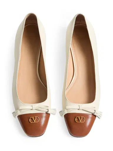 Valentino Garavani Women's Valet Du Roi 25MM Kidskin Ballerinas | Thumbnail 4 Valentino Garavani Women's Valet Du Roi 25MM Kidskin Ballerinas | Thumbnail 4