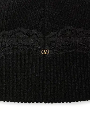 Valentino Garavani Women's Vlogo Signature Cashmere and Lace Beanie - Black | Thumbnail 5 Valentino Garavani Women's Vlogo Signature Cashmere and Lace Beanie - Black | Thumbnail 5