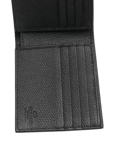 Valentino Garavani Men's VLogo Signature Grainy Calfskin Wallet - Black | Thumbnail 4 Valentino Garavani Men's VLogo Signature Grainy Calfskin Wallet - Black | Thumbnail 4