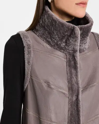Gorski Reversible Textured Lamb Shearling Vest | Thumbnail 5 Gorski Reversible Textured Lamb Shearling Vest | Thumbnail 5