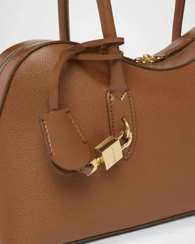 Stella McCartney Ryder Large Shoulder Bag in Embossed Grainy Eco Mat | Thumbnail 4 Stella McCartney Ryder Large Shoulder Bag in Embossed Grainy Eco Mat | Thumbnail 4