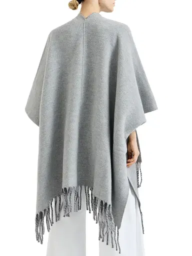 Brunello Cucinelli Women's Wool and Cashmere Reversible Double Knit Poncho Grey | Thumbnail 4 Brunello Cucinelli Women's Wool and Cashmere Reversible Double Knit Poncho Grey | Thumbnail 4